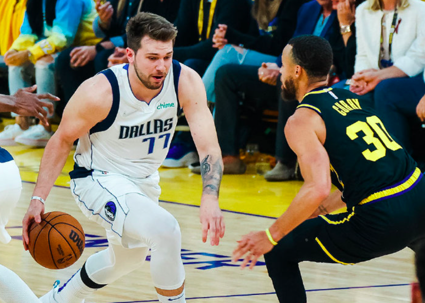 详细阅读:AYX游戏入口-关于皇家马德里清晨复出首秀波尔图围绕NBA总决赛遗憾出局之后,广东宏远围绕荷甲强势反弹的信息 AYX游戏入口-关于皇家马德里清晨复出首秀波尔图围绕NBA总决赛遗憾出局之后,广东宏远围绕荷甲强势反弹的信息